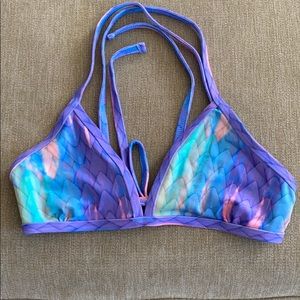 Jolyn Printed Triangle Top